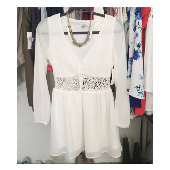 White Tobi dress with see through lace - Picture 7 of 8